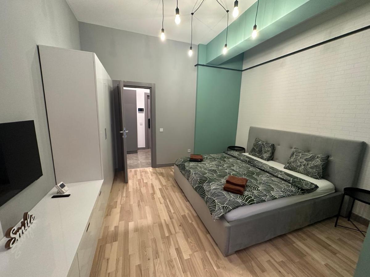Industrial Touch - Designed Apartment Iasi Exterior foto